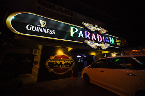 Paradigm Cafe & Bistro at Ipoh Greentown, Ipoh Pub, Ipoh Bar, Ipoh Karaoke, Ipoh Beer Place, Ipoh Happy Hour, Ipoh Phoenix Darts Machine, Ipoh Live Singing Performance, Ipoh Nightlife, Ipoh Entertainment, Ipoh, Perak, Malaysia